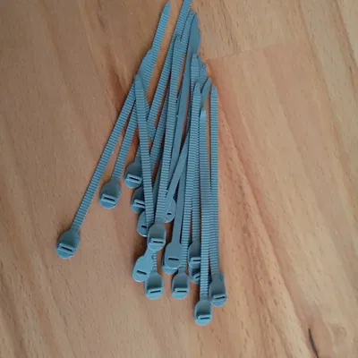 Tyrap, dây rút, ziptie hoặc dây buộc cáp