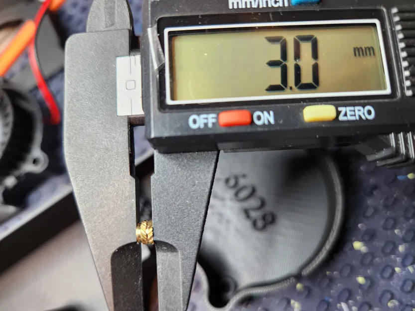 Hộp Viên Carbon và Quạt 6028 - Image 5