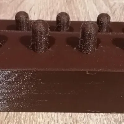 Giá Đỡ Kim May Vá Treo Tường