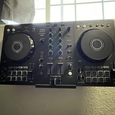 Giá Treo Tường Pioneer DDJ-FLX4