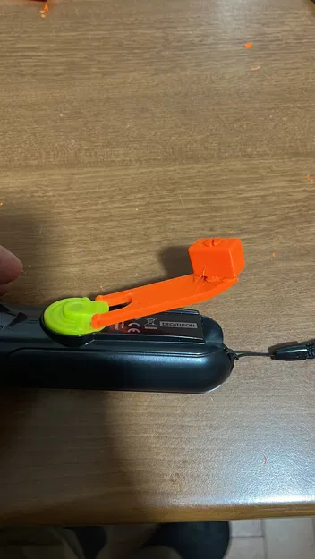 Decathlon dynamo 300 - Thay cần gạt - Image 3