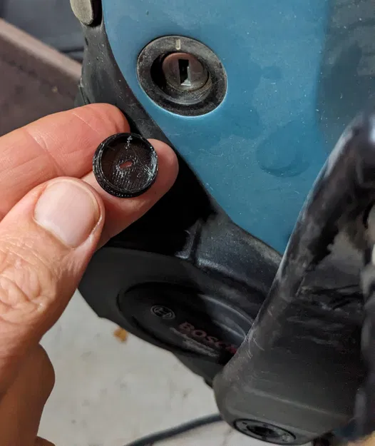 Nắp Chặn Pin Canyon Grail - Image 2