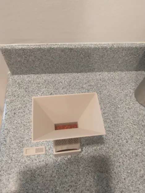 Đế Giữ và Phễu Cho Hộp Chống Ẩm Khô - Image 3