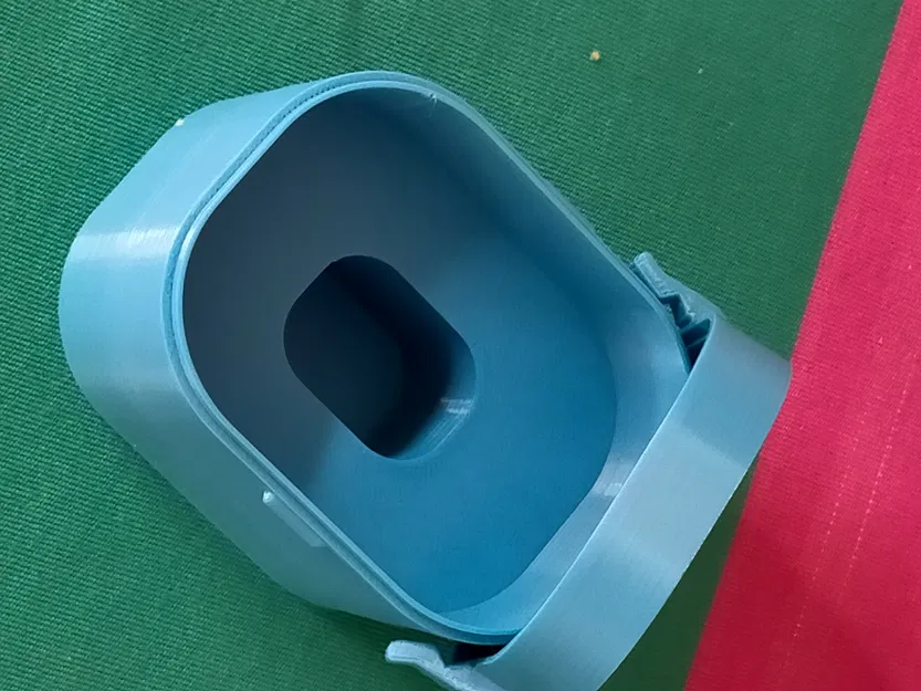 Hộp đựng ti ngậm cho bé - Image 3