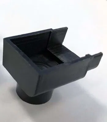 Dụng Cụ Hứng Nước Mưa Cho Nhà Kính - Image 1