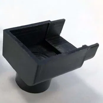 Dụng Cụ Hứng Nước Mưa Cho Nhà Kính