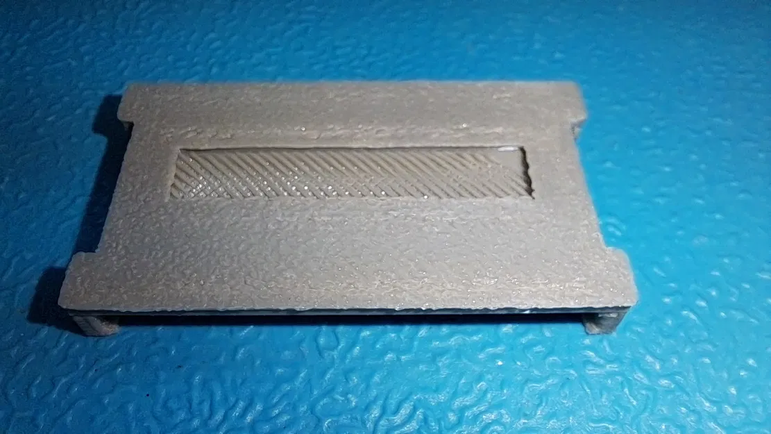 Kẹp Đèn Pha LED Có Khe Cắm Nam Châm - Image 3