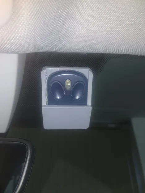 Móc Gắn Remote Cửa Cổng Xe Hơi - Image 2