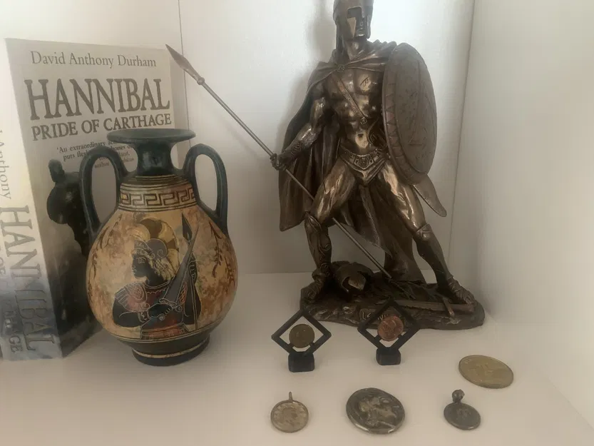 Chân Đế Trưng Bày Tiền Cổ - Image 2