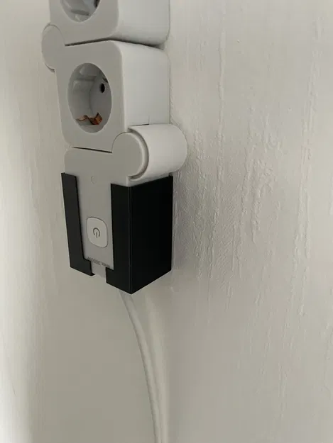 Giá đỡ ổ cắm điện treo tường / Power strip wall mount - Image 1