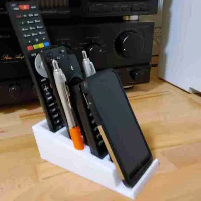 Chỗ Cắm Điều Khiển Từ Xa / Fernbedienung Halter