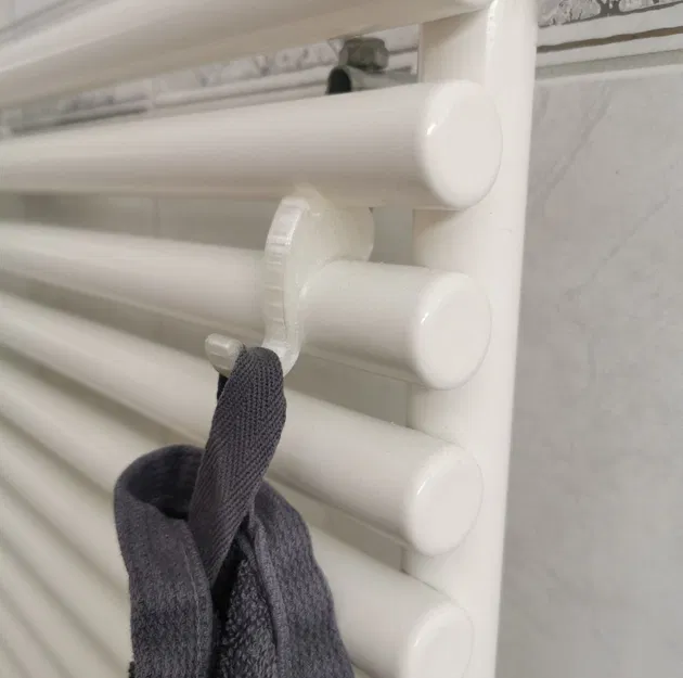 Móc Treo Khăn Tắm, Kệ Sấy Tắt Dụng, Kẹp Tắt Dụng Cho Máy Sưởi Phòng Tắm - Image 1