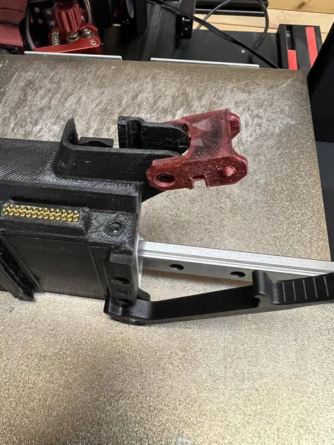 Wham Bam Chain Link Adapter - Image 1