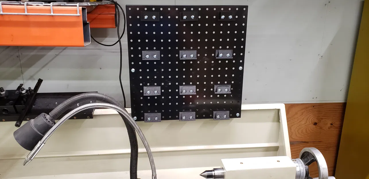 Giá đỡ BXA cho bảng pegboard - Image 2