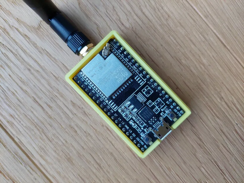 Case cho ESP32 có ăng-ten ngoài - Image 2