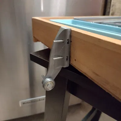 Ngàm đỡ hộc tủ con lăn đơn