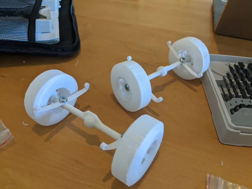 Mô hình Tỷ lệ Toyota Hilux Pickup 1991 Cabin Mở rộng (1:14) - Image 7