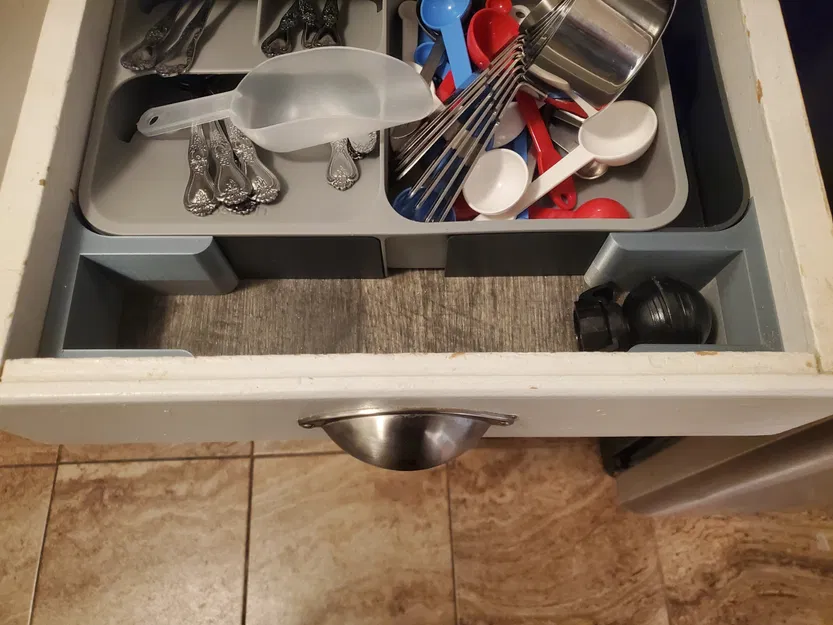 Chân Vít Căn Chỉnh Khay Joseph - Image 1