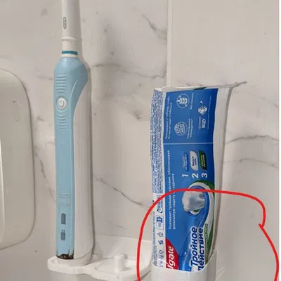 Giá treo kem đánh răng tối giản gắn tường