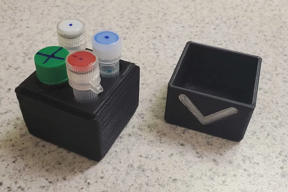 Hộp Đựng Thuốc Thử Agilent BioAnalyzer Màu Đen - Image 1