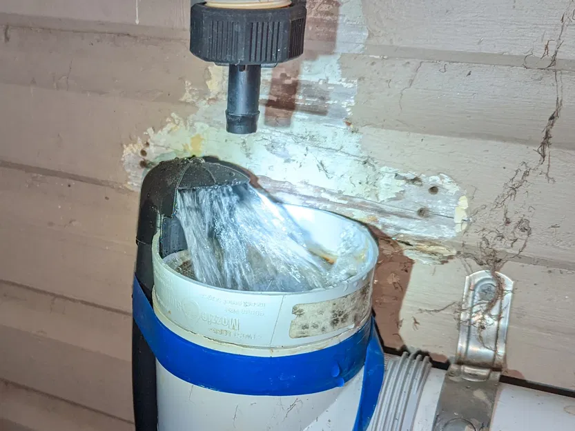 Đầu Ống Thoát Nước Ngoài Trời - Image 1