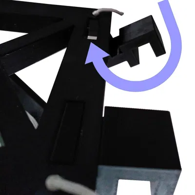 Kệ treo sáng tạo dùng lực ma sát dây