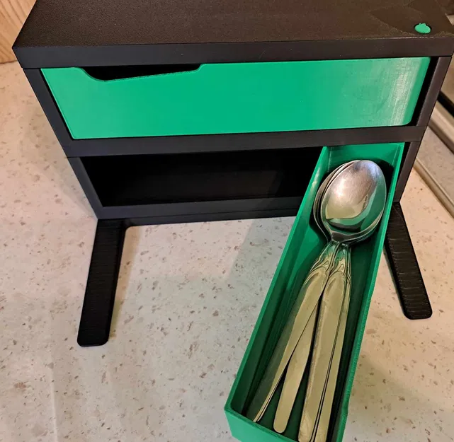 Hộp Đựng Đồ Xếp Chồng Vô Tận - Image 1