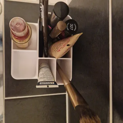 Kệ Đựng Đồ Trang Điểm