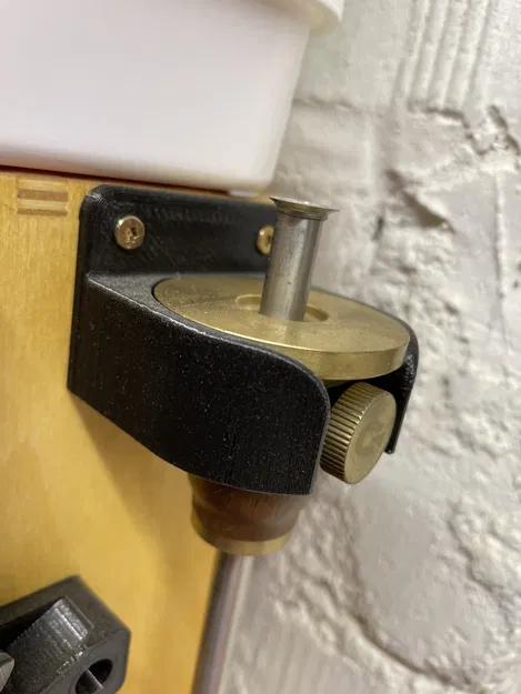 Giá Đỡ Thước Đánh Dấu / Marking Gauge Holder - Image 3