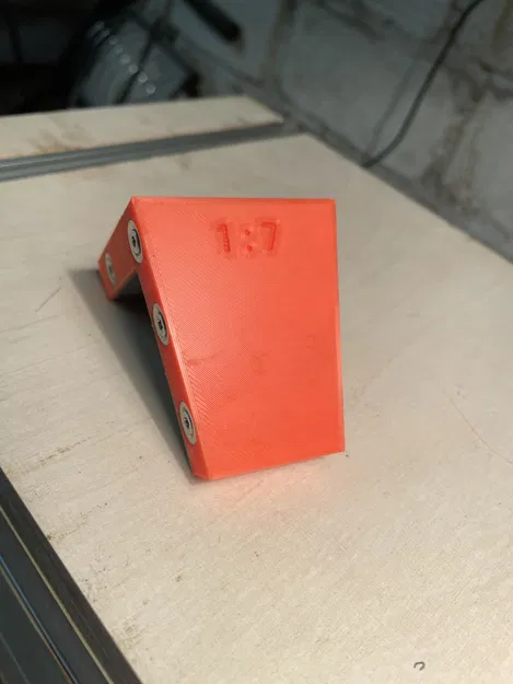 Khuôn Cắt Đuôi Én (Dovetail Jig) Các Tỷ Lệ 1:4 - 1:10, 90°, 45° - Image 2