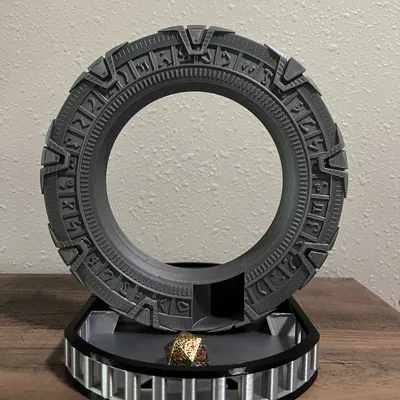 Tháp Tung Xúc Xắc - Cổng Sao