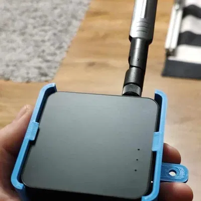 Giá treo tường UZG-01