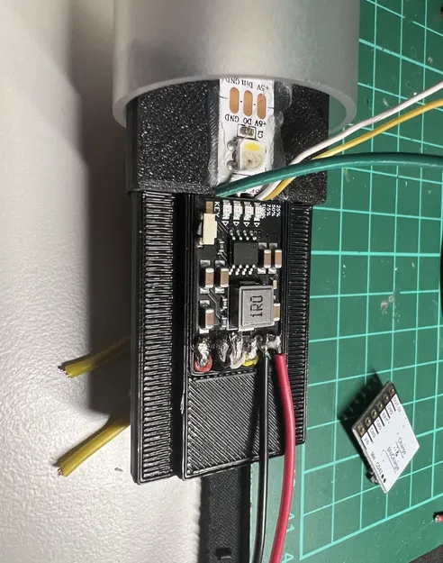 Ống Đèn LED RGBW Di Động - Image 10