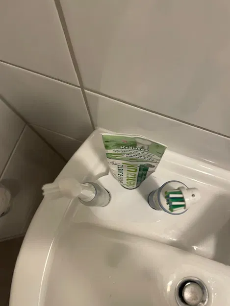 Chân Đế Tổ Chức Bàn Chải Điện Hình Trái Tim - Image 2