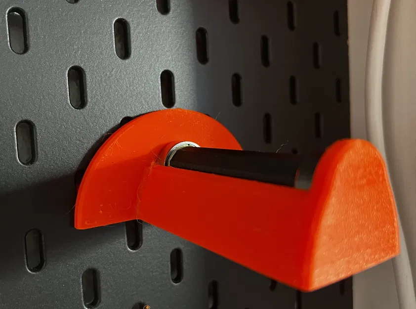 Giá Đỡ Cuộn Chỉ Ikea Skadis - Image 1