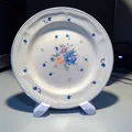 Chân Đế Dĩa "Plateholder" - Thumbnail 1