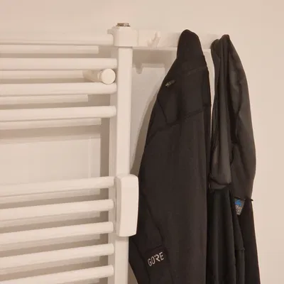 Móc treo máy sưởi khăn tắm / Khay treo khăn