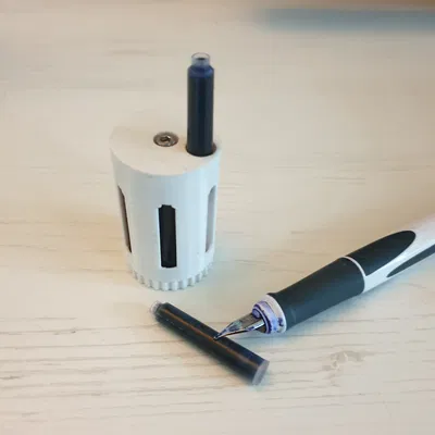 Hộp đựng ống mực bút máy dạng ổ quay súng lục