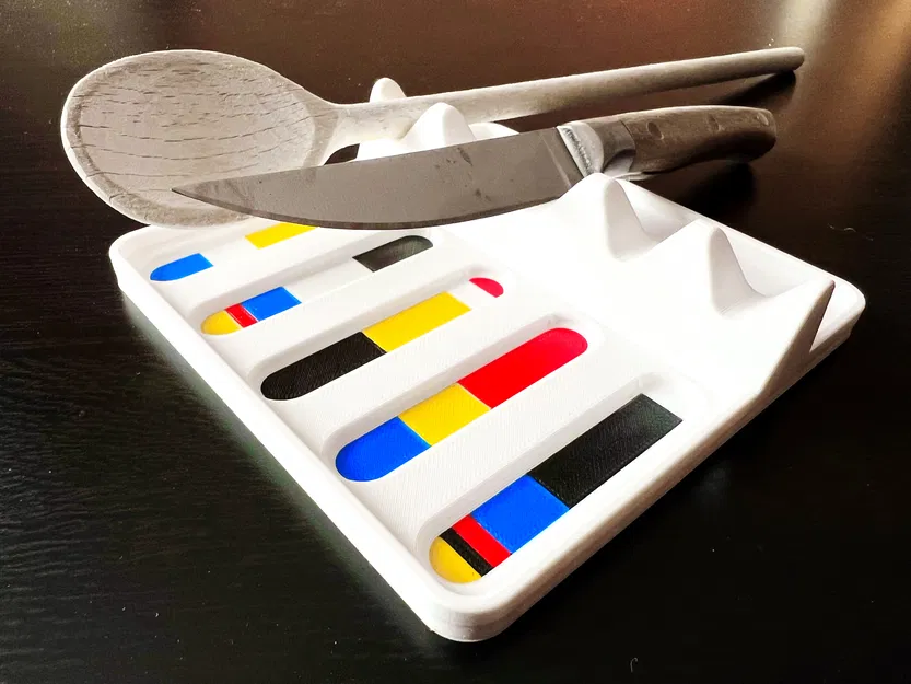 Hộp đựng dao muỗng nĩa lấy cảm hứng từ Mondrian - Image 1