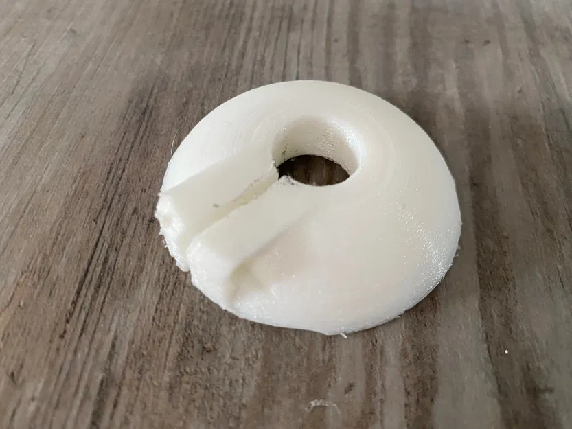 Nắp Chụp Ống Nước Nóng - Image 1