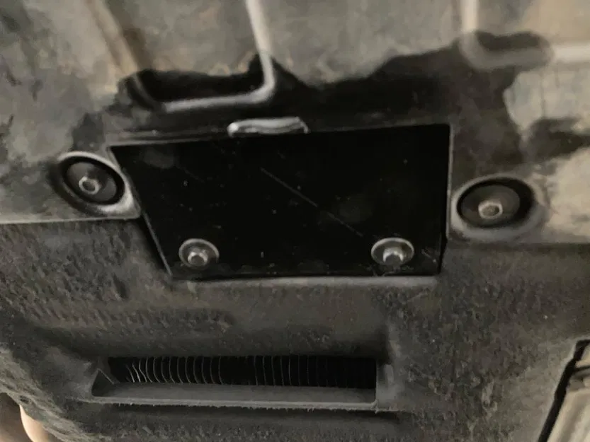 Nắp Bịt Lỗ Xả Nhớt BMW X3 F25 - Image 1