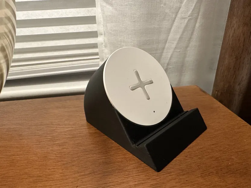 Giá Đỡ Sạc Không Dây Ikea Nordmarke iPhone Chế Độ Chờ - Image 1