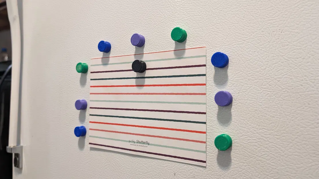 Nam Châm Tủ Lạnh Hình Nút Áo - Image 1