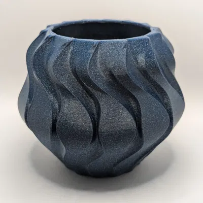 Chậu Cây Hình Dáng Uốn Lượn