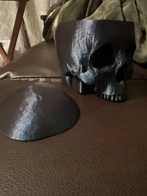 Hộp đựng bài hình đầu lâu - Image 2