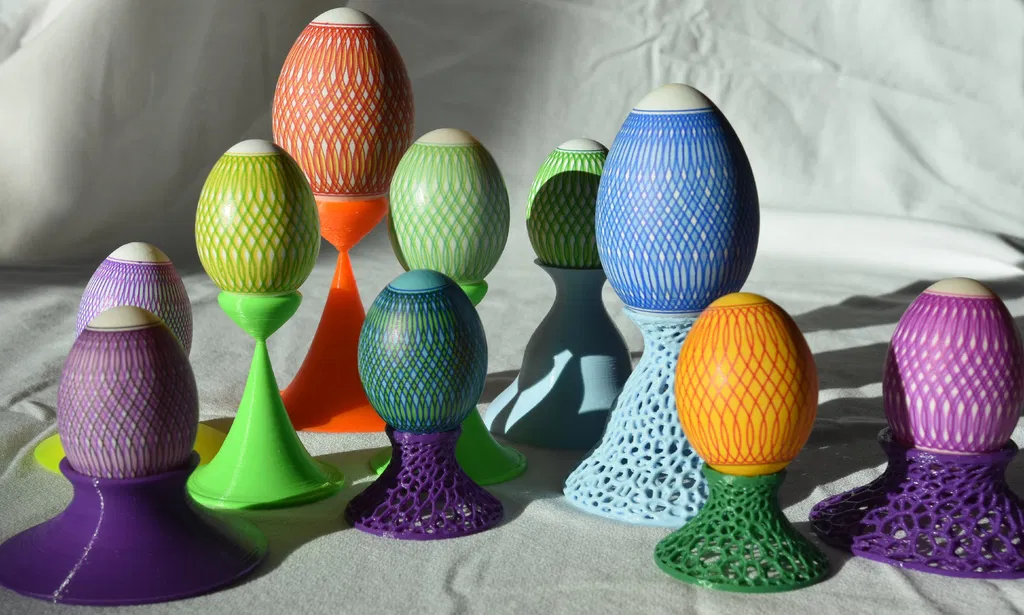 Chân đế đựng trứng Phục sinh - Nhóm 1 (OpenSCAD) - Image 1