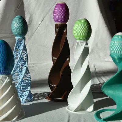 Chân đế giữ trứng Phục sinh - Nhóm 4 (OpenSCAD)