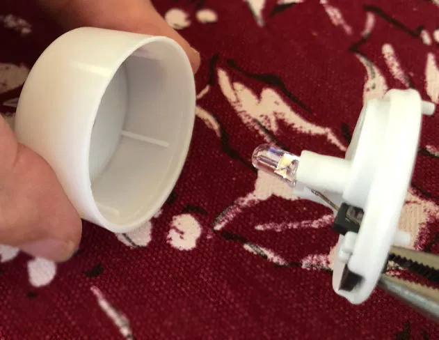 Người Tuyết với Đèn Trà LED (OpenSCAD) - Image 4