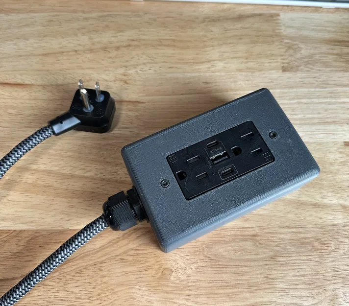 Hộp điện nối dài kiêm ổ cắm USB-C và USB-A - Image 1