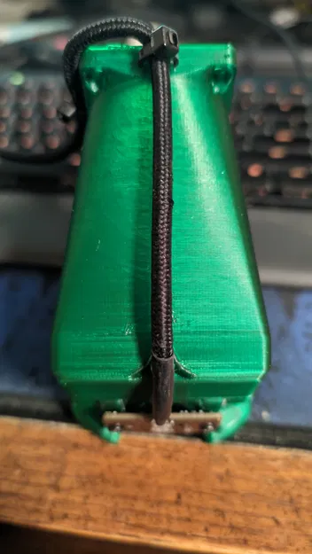 Cửa nạp quạt 40mm EVA 3 - Quản lý cáp Beacon - Image 2